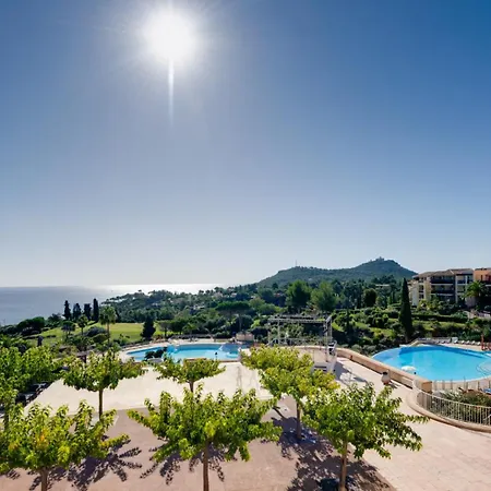 Le Village De Cap Esterel - Maeva - Climatise Duplex Vue 2 Pieces 6 Personnes - Selection Mae-9381 *